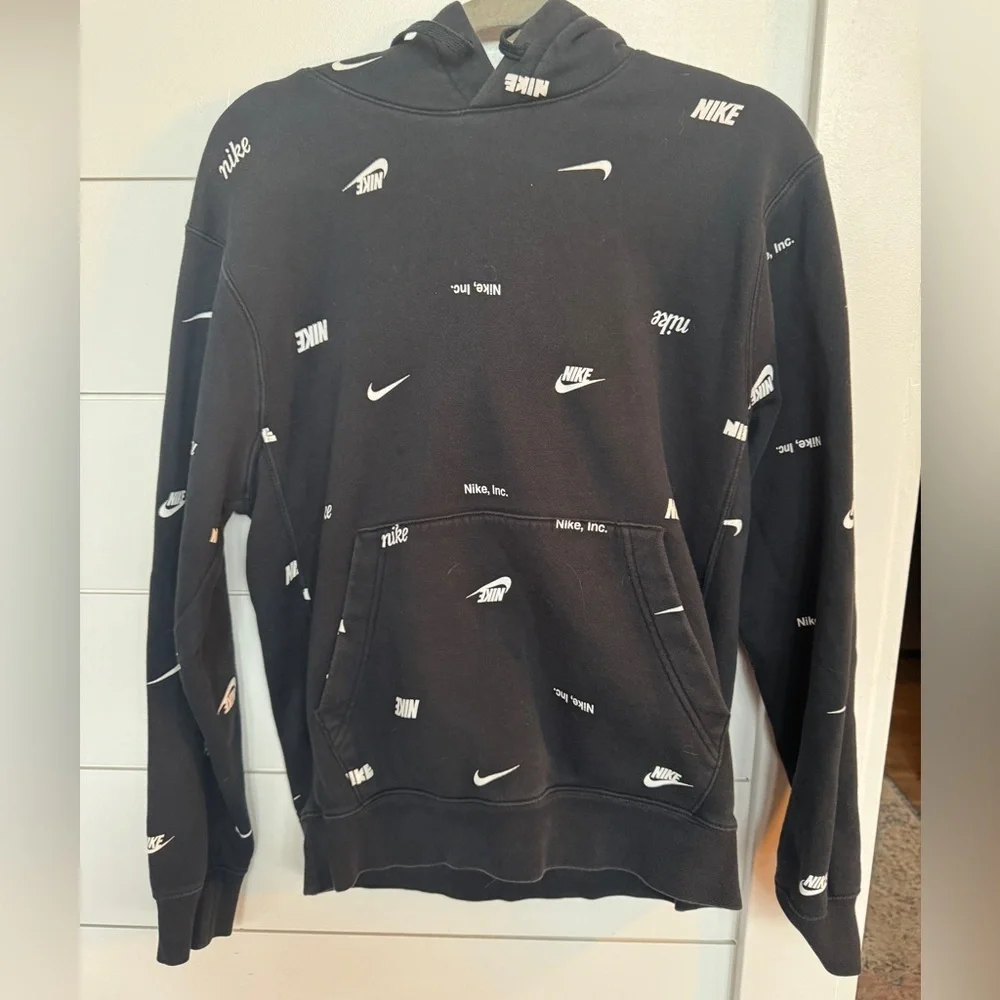 Nike Men's Club Fleece Allover Print Black Hoodie Size Small